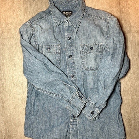 Oshkosh denim blue button down shirt size 6 - Picture 3 of 3